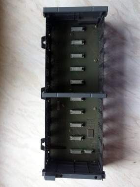 Allen-Bradley SLC-500 - Allen-Bradley SLC-500 1746-A10 Base rack module.