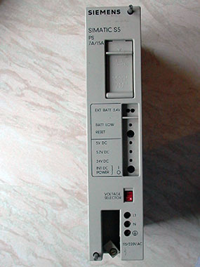 Siemens Simatic S5 PLC 6ES5 951-7LD11 PSU Module.