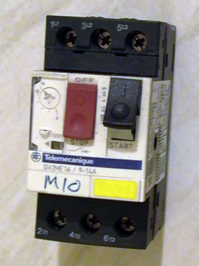 Telemecanique / Schneider GV2-ME16 Manual Motor Starter.