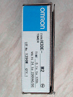 Omron H3DE-M2 Multi-Function Timer