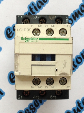 Telemecanique / Schneider LC1-D09 B7 Contactor.