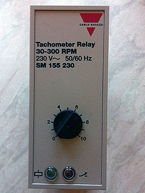 Carlo Gavazzi SM155-230-300 Tacho Relay.