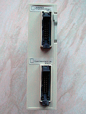 Schneider Electric / Telemecanique - TSX Micro TSX-DMZ28DTK.